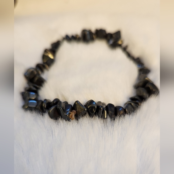 Hemitite Crystal Bracelet - Picture 2 of 3